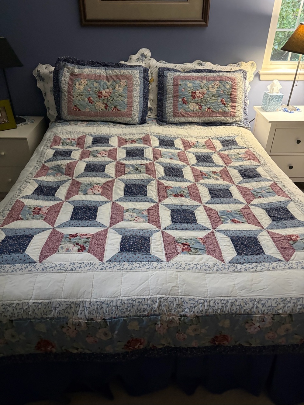 Patchwork Quilt Bedspread with 2 Standard Shams